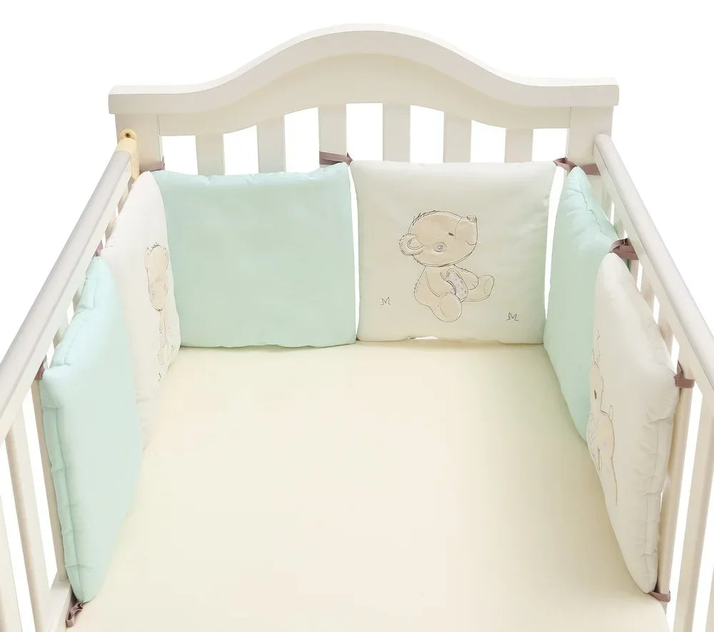 6-Piece Baby Bed Bumper Set - Soft Cotton Blend Crib Protector for Safety and Comfort