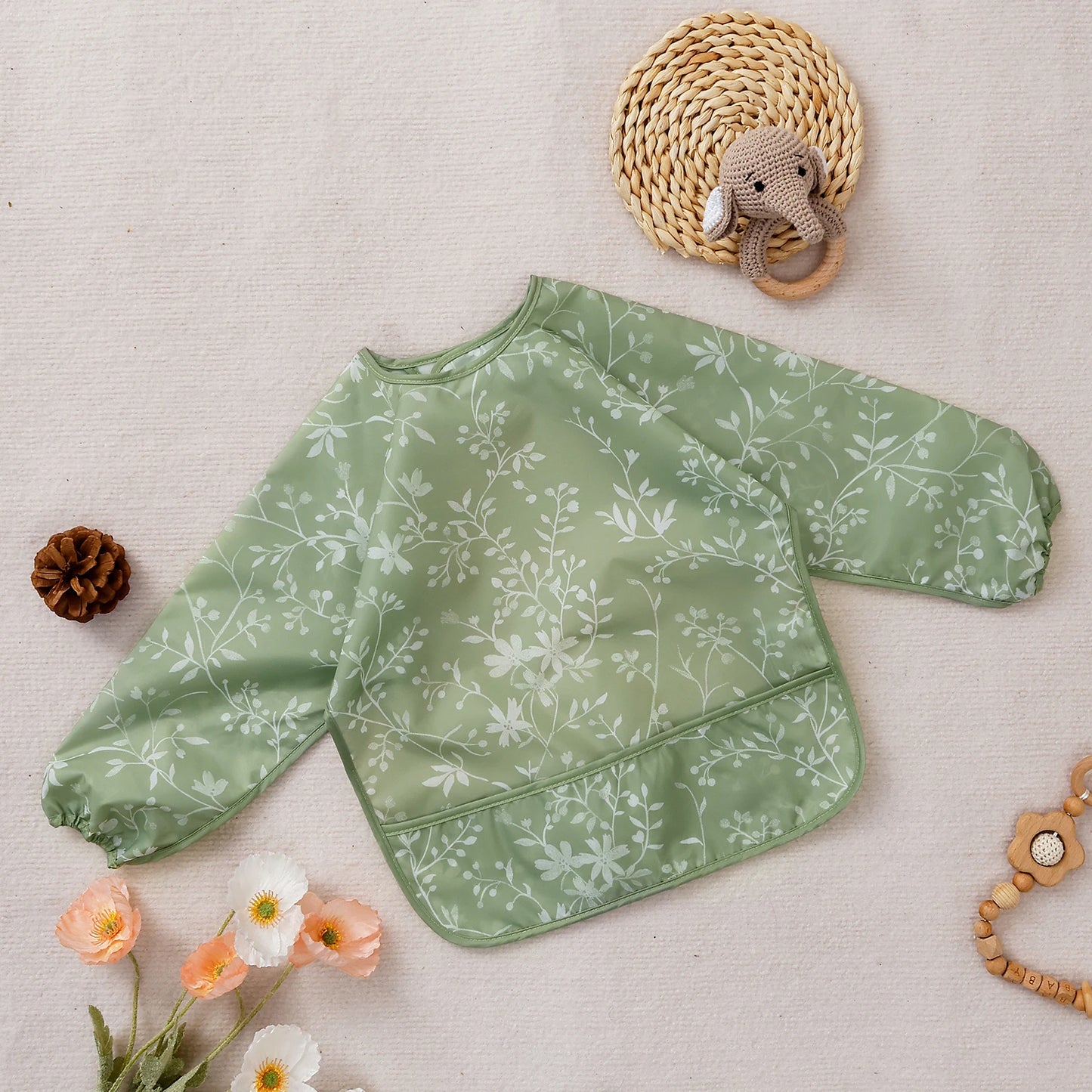 Kangobaby Stylish Long Sleeve Waterproof Feeding Bib - Perfect for Mess-Free Mealtime!