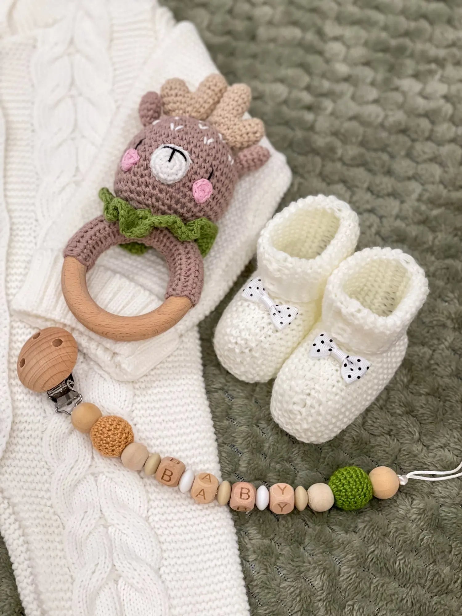 Adorable BPA-Free Wooden Crochet Animal Rattle Teether - Perfect Newborn Gift!