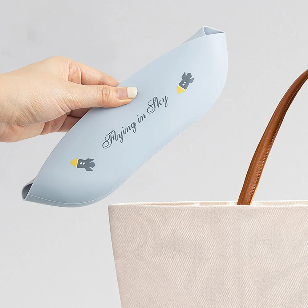 Mess-Free Mealtime Made Fun: Adjustable Soft Silicone Waterproof Bibs with Adorable Cartoon Prints for Kids